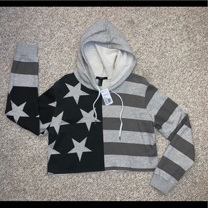 NWT Forever 21 Sweatshirt